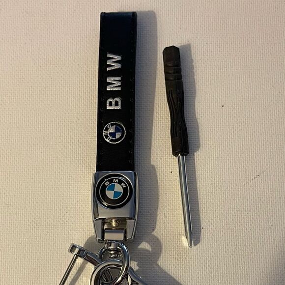 BMW Key Fob Keychain in Black Leather NWT - Picture 2 of 5